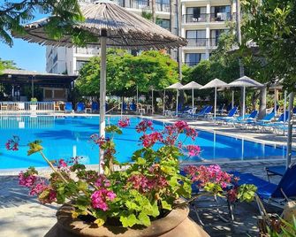Veronica Hotel - Pafos - Basen