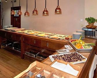 Hotel Tetrevi Boudy - Černý Důl - Buffet