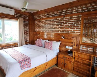 Kiwi Backpackers Hostel - Pokhara - Bedroom