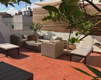 Ag Apartments - Barcelona - Balcón