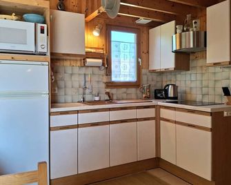 Authentic chalet near the beach for 6 persons - Merville-Franceville-Plage - Cuisine