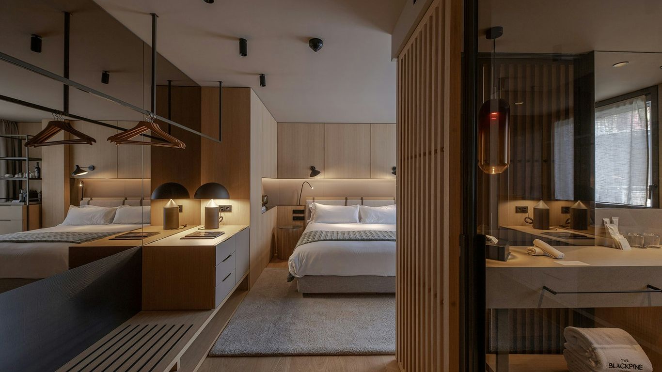 The Blackpine Hotel - Small Luxury Hotels