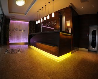 Nice Royal - Istanbul - Front desk