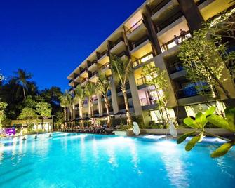 Novotel Phuket Kata Avista Resort And Spa - Karon - Piscina