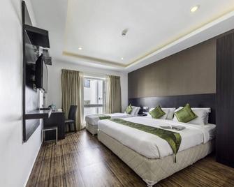 Treebo Trend J'S Five Two Boutique - Chennai - Bedroom