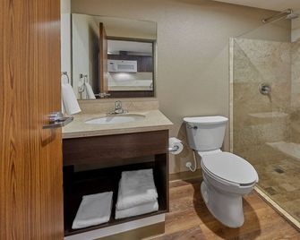 Extended Suites Queretaro Juriquilla - Santiago de Querétaro - Bathroom