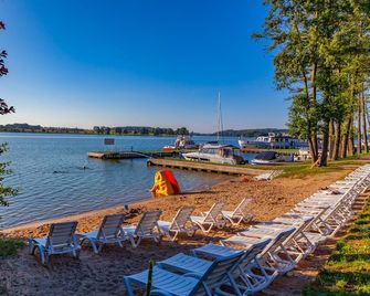 โรงแรม Robert's Port - Mikołajki