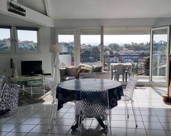 Appartement T3 Vue Rhune - Saint-Jean-de-Luz - Yemek odası