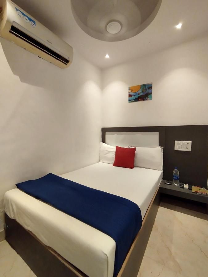 Hotel Aspen - Nr Mumbai Airport thumbnail 2