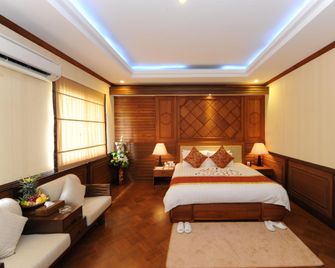 The Golden Lake Hotel - Nay Pyi Taw - غرفة نوم