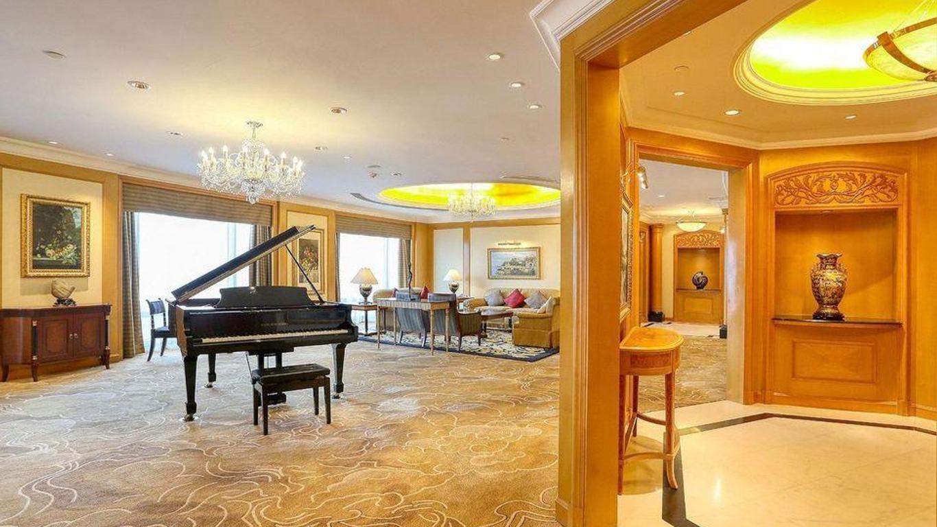 Regency Hotel
