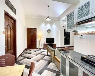Bê Tông Residences Homestay - Cần Thơ - Essbereich