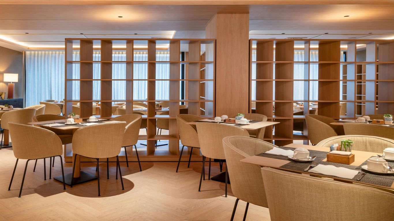 AC Hotels by Marriott Atocha