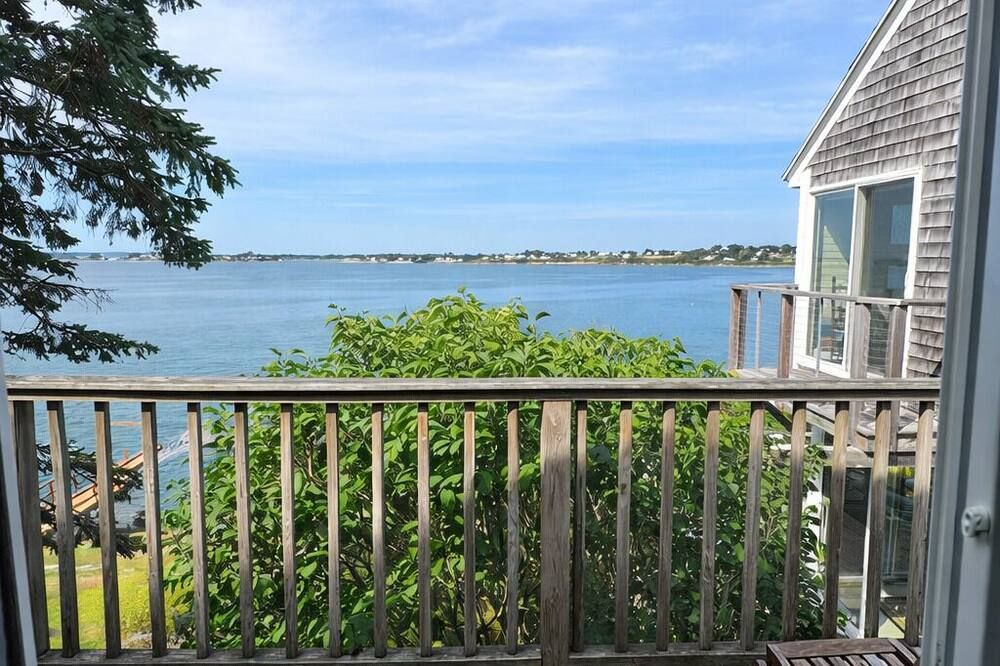 Perfect spot for a couples get-away, ocean views from the balcony and sitting area - Bailey Island - Balcone