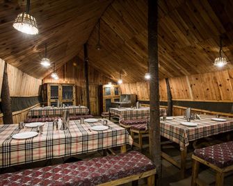 Livingstone Ojuven Tent Stay - Kotkhai - Restaurant