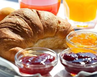 Tenute Delogu - Santa Maria la Palma - Food