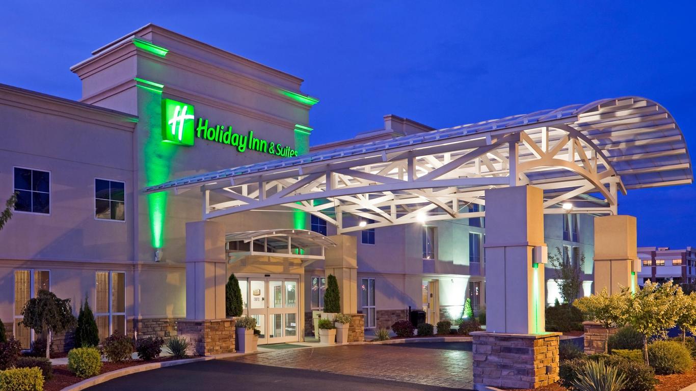Holiday Inn & Suites Rochester - Marketplace By IHG