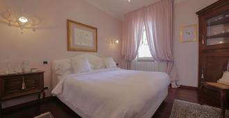 Residenza Ambrogi Luxury - Urbino - Bedroom