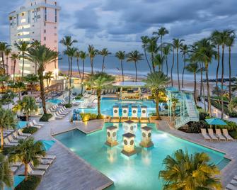 منتجع سان خوان ماريوت وكازينو ستيلاريس - سان جوان - حوض السباحة