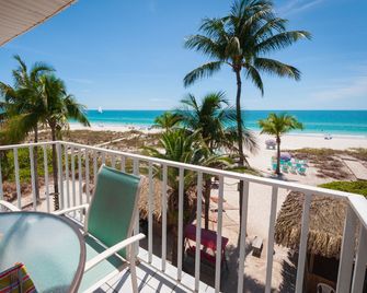 Cedar Cove Resort and Cottages - Holmes Beach - Balcony
