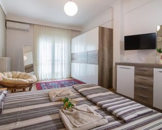 Michalis Apartments - Polygyros