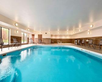 Fairfield Inn & Suites Hartford Manchester - Manchester - Pool