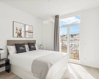 limehome Valencia Calle de Cadiz - Valencia - Bedroom