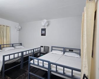 Shree Radhey - Prayagraj - Bedroom