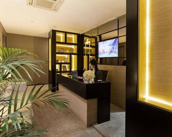 Dominic Smart & Luxury Suites - Republic Square - Belgrade - Front desk