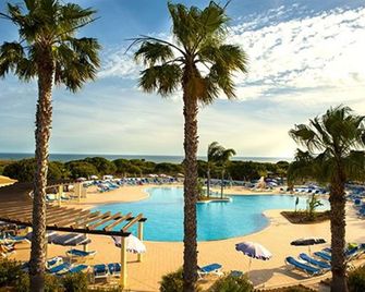 Adriana Beach Club Hotel Resort - Albufeira - Piscina