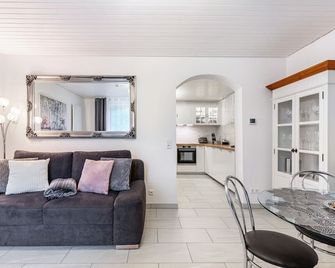 Ferienwohnung Pension Waldblick - Heidenheim