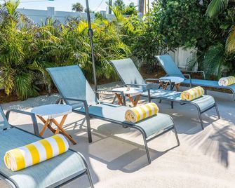 Villa Aqua Azzurra. Pool Heater. Kids Welcome - Satellite Beach - Patio