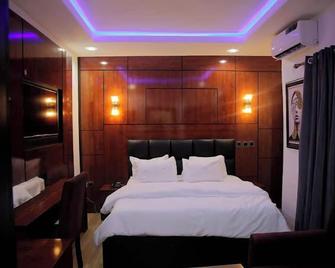 Vacation Haus - Ibadan - Bedroom