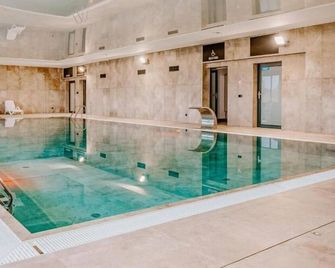 Premium Apartment with pool and sauna - Dziwnów - Basen