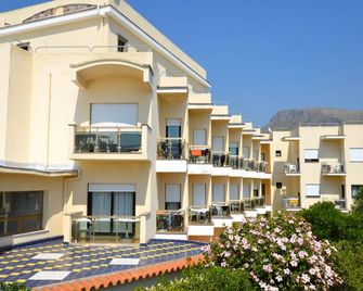 Grand Hotel La Playa - Sperlonga - Gebäude