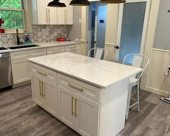 Homestay Near Downtown Boston - Andrew Station Area - 波士頓 - 廚房