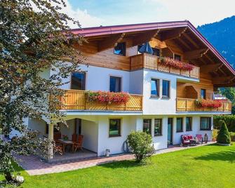 Haus Alpenflora - Werfenweng - Gebäude