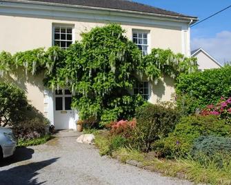 Elmfield - Okehampton