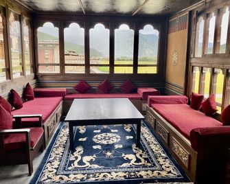 The Village Lodge Paro - Paro - Lounge