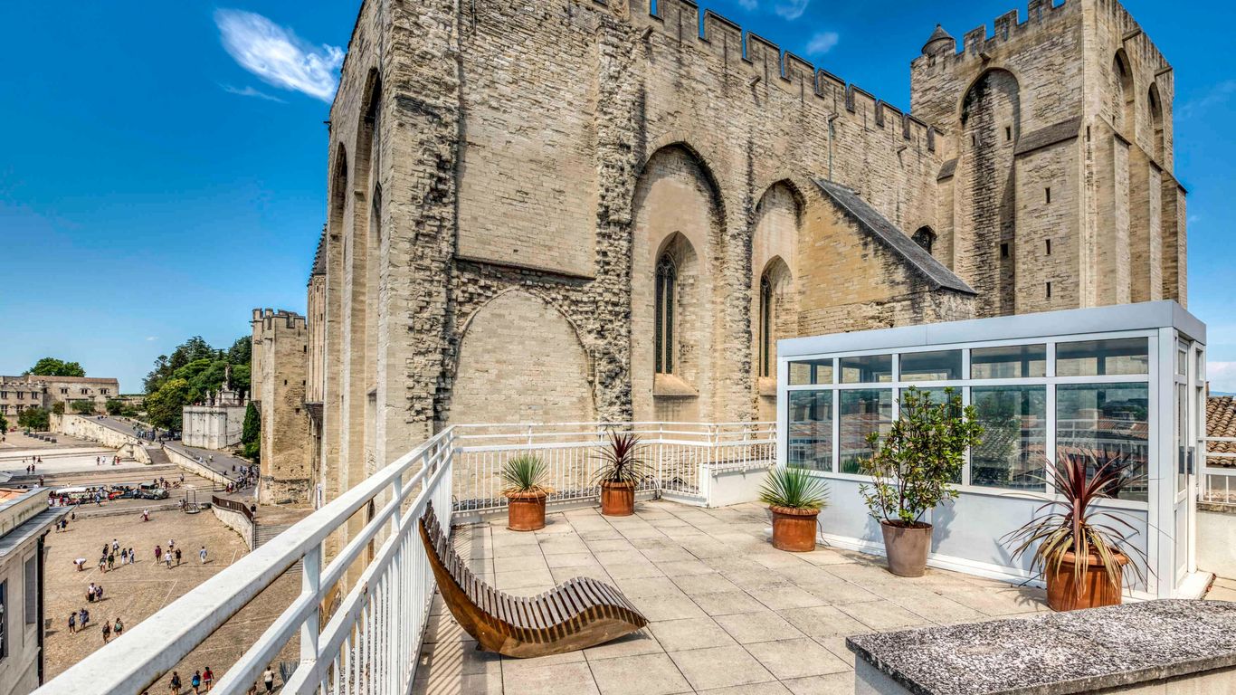 教皇宮阿維尼翁中心美居酒店