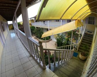 Pousada Frezza Mergulho - Angra dos Reis - Varanda