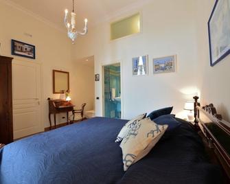 B&b Residenza Via Dei Mille - Naples - Bedroom