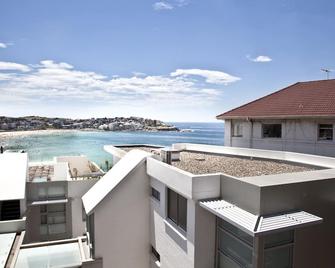 Bondi Beach Spacious Studio w Ocean View - Sydney - Balcone
