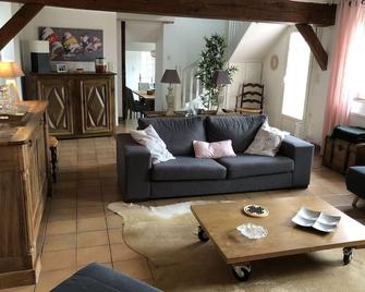 Le lit de la Roguenette - Saint-Prest - Sala de estar