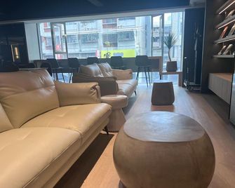 Hub Hotel Kaohsiung Yisin Branch - Kaohsiung City - Ruang tamu