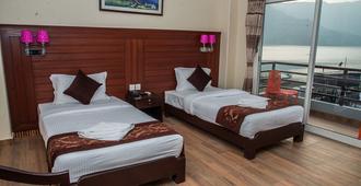 Hotel The Coast - Pokhara - Phòng ngủ