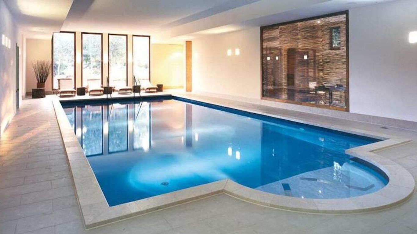 Seehotel am Neuklostersee