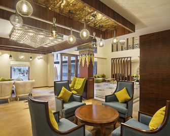 The Abduz - Leh - Lounge