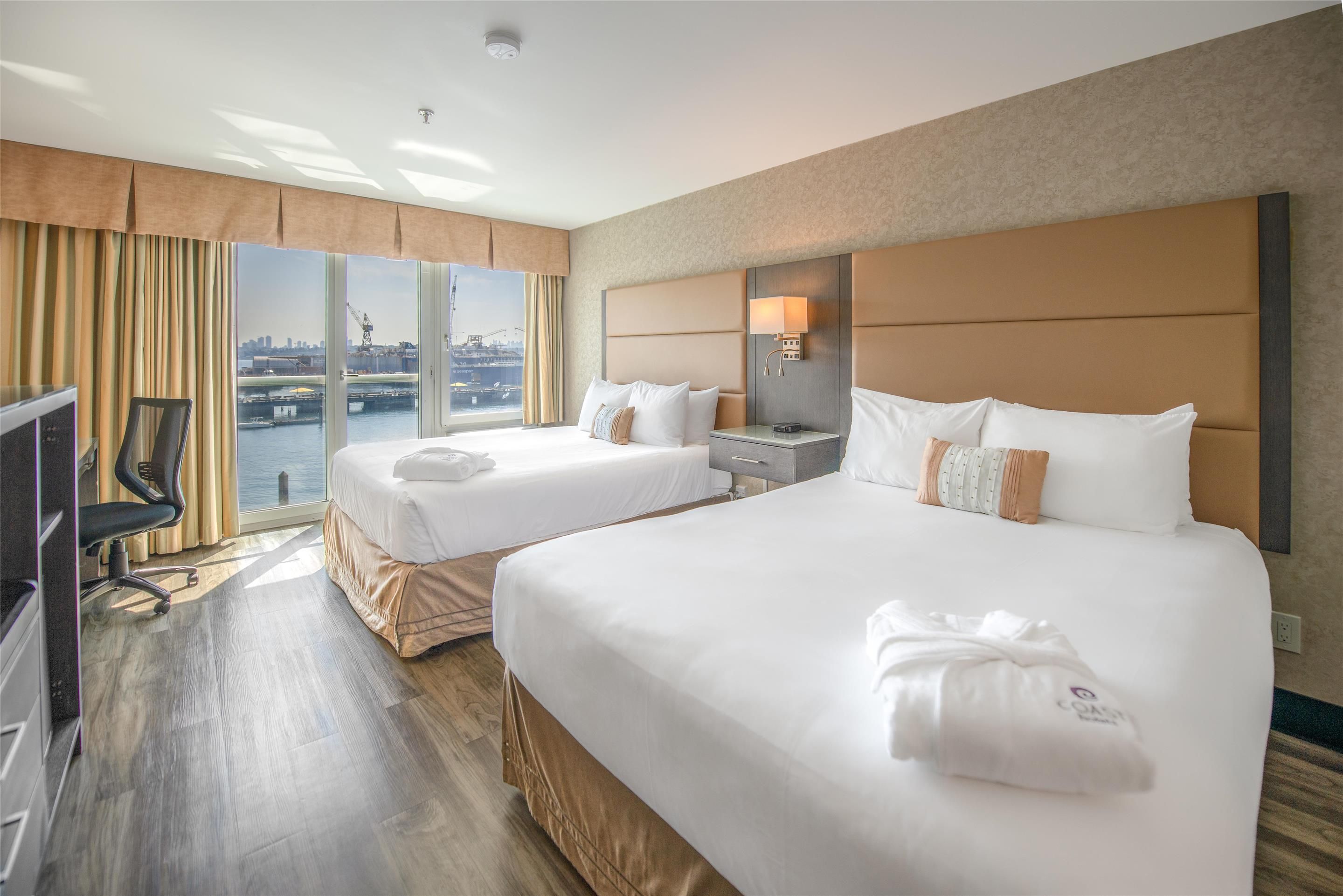 Coast Lonsdale Quay Hotel - North Vancouver - Chambre