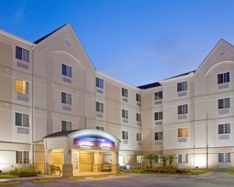 Candlewood Suites Houston Medical Center By IHG - Houston - Building
